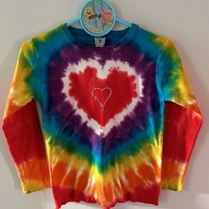 2 Dye 4  By Fettucini Rainbow Heart Tye DyeTee Shirt Girls Medium